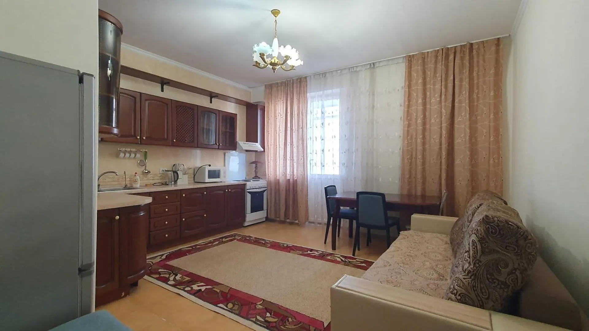 Apartment 421 3Х Комн Кв С 2 Мя Кроватями И Раскладным Диваном На 1-6 Гостей, Возле Байтерека Nur-Sultan
